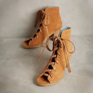 Anthropologie Silent D Groll Lace-Up Shooties